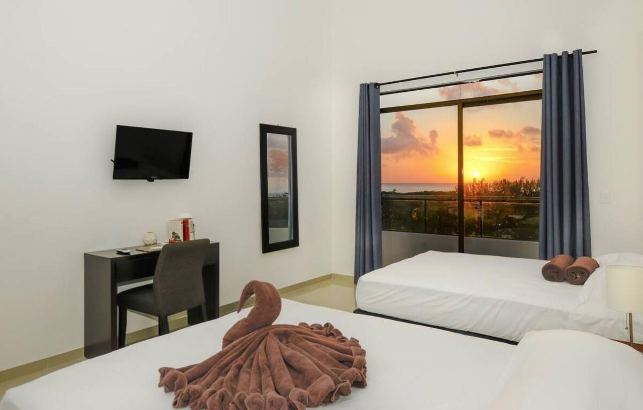 Coral Beach Condo Плая дел Кармен Екстериор снимка