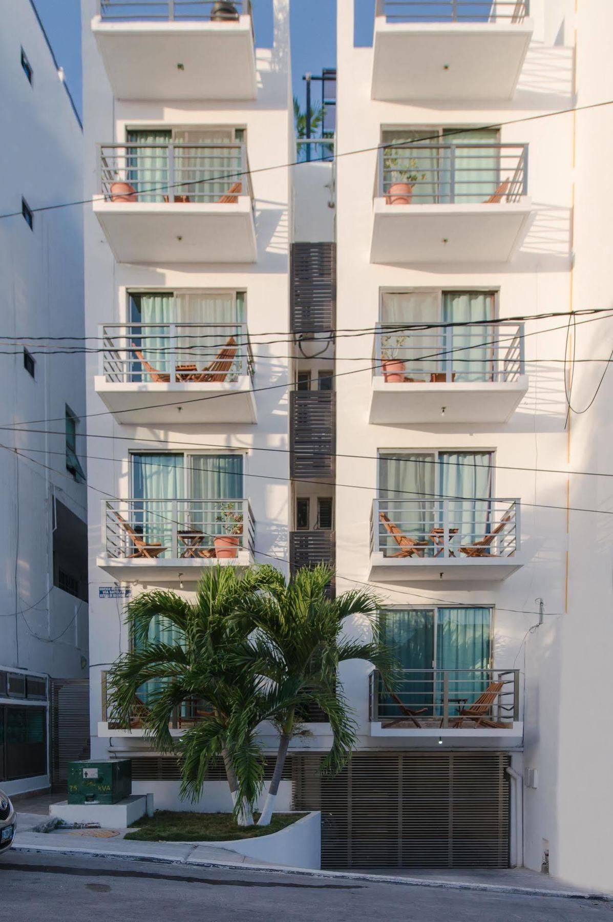 Coral Beach Condo Плая дел Кармен Екстериор снимка