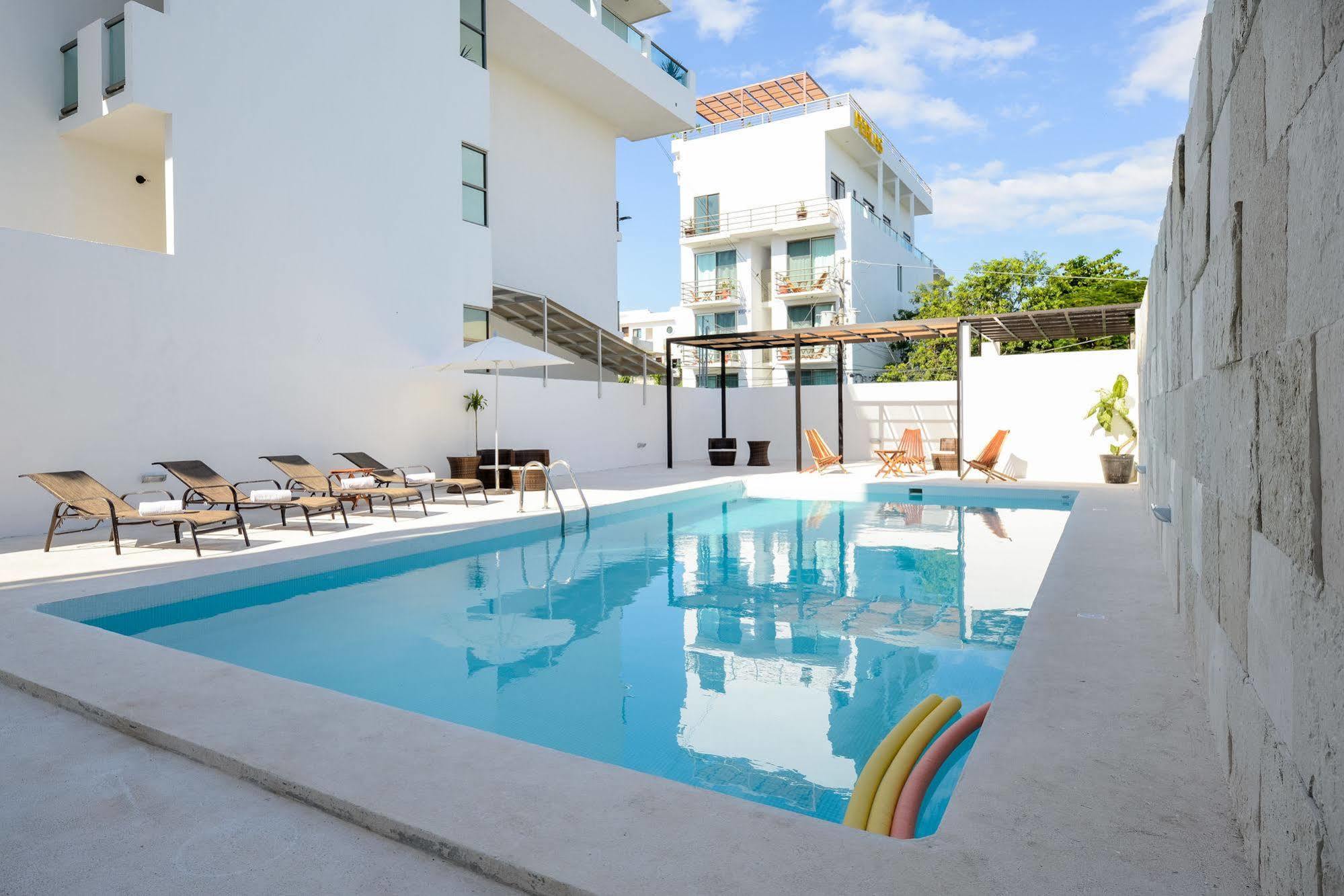 Coral Beach Condo Плая дел Кармен Екстериор снимка